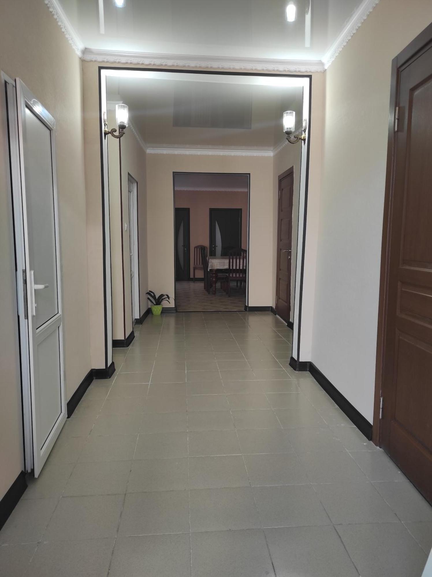 Гостевой Дом Лума Hotel Sukhumi Exterior photo